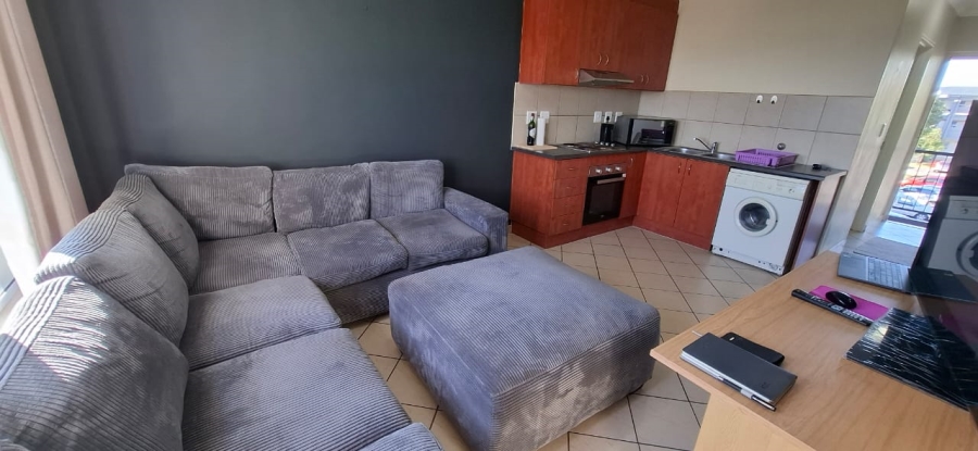 To Let 2 Bedroom Property for Rent in Buh Rein Estate Western Cape